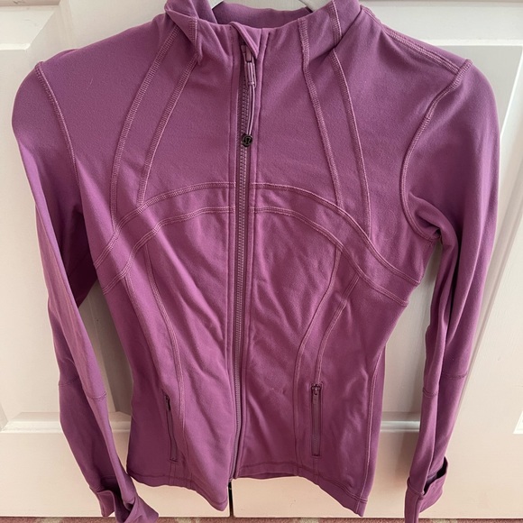 Lululemon define jacket color purple size 6. - Picture 2 of 5